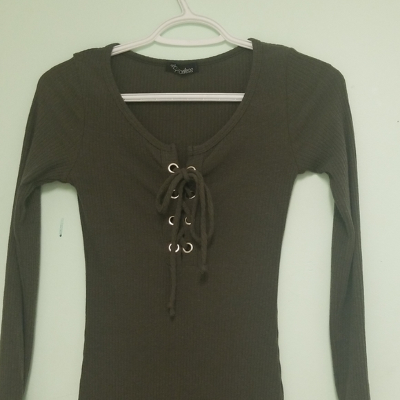 Dress - Picture 3 of 3